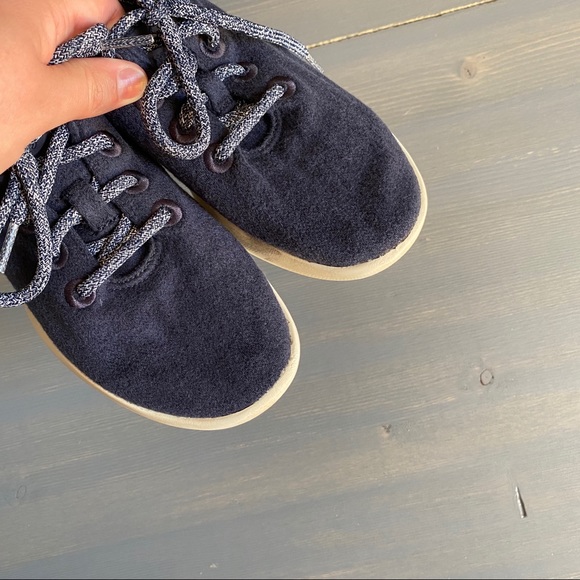Allbirds Wool Runners - Picture 4 of 8